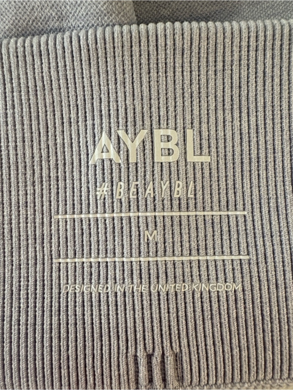 ABYL Motion Seamless Cycle Shorts ~ Medium ~ Ice Blue - Picture 9 of 13